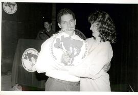 Formatura do Magistério (Santos-SP, jul. 1996) [fotografia] / Fotógrafo(a) : Douglas Mansur. -- Ref.: BR-SPMST_MST-SN-CIN_AMP_000894-006258-EDU.