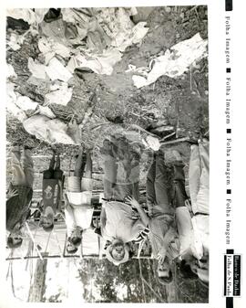 Luís Inácio Lula da Silva (Brasil, [sem data]) [fotografia] / Fotógrafo(a) : Arquivo MST ; Carlos Carvalho ; Clóvis Ferreira ; Douglas Mansur ; Olivio Lamas ; Volnei Malfoy ; Regina Vilela ; Folha Imagem ; . -- Ref.: BR-SPMST_MST-SN-CIN_AMP_001623-012308-PER.