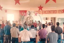 Encontro Estadual (Caçador-SC, dez. 1992) [fotografia] / Fotógrafo(a) : Chiquinho. -- Ref.: BR-SPMST_MST-SN-CIN_AMP_001948-014696-ACS.