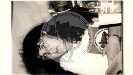 Ivonete Tonin (Brasil, [sem data]) [fotografia] / Fotógrafo(a) : Arquivo MST ; Débora Lerrer ; Douglas Mansur ; Montse Poblet ; Giane Carvalho ; Wilson Dias. -- Ref.: BR-SPMST_MST-SN-CIN_AMP_001249-010492-LID.