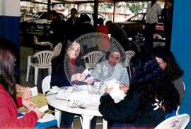 Apuração Plebiscito da ALCA na CMTC (São Paulo-SP, 08 set. 2002) [fotografia] / Fotógrafo(a) : Leticia Barqueta. -- Ref.: BR-SPMST_MST-SN-CIN_AMP_000401-002323-AMT.