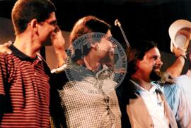 Festival da Reforma Agrária, 1o (Palmeiras das Missões-RS, 04 fev. 1999) [fotografia] / Fotógrafo(a) : Claudio Foschiera. -- Ref.: BR-SPMST_MST-SN-CIN_AMP_000806-005261-CUL.