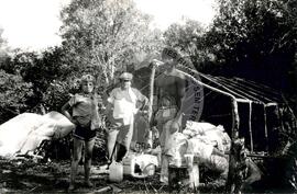 Acampamento "Canguçu" do MST (Rio Grande do Sul, [sem data]) [fotografia] / Fotógrafo(a) : Nelsinho. -- Ref.: BR-SPMST_MST-SN-CIN_AMP_000097-000722-ACP.