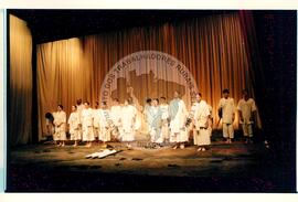 Teatro "Morte e Vida Severina" (São Paulo (Estado), 03 ago. 1996) [fotografia] / Fotógrafo(a) : Douglas Mansur ; Arquivo MST. -- Ref.: BR-SPMST_MST-SN-CIN_AMP_000811-005349-CUL.