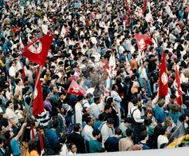 Impeachment do Collor (Brasília-DF, 1992) [fotografia] / Fotógrafo(a) : Arquivo MST. -- Ref.: BR-SPMST_MST-SN-CIN_AMP_000574-003211-AMT.
