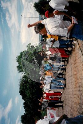 Manifestação na Embaixada da Indonésia pró Timor Leste (Brasília-DF, 10 dez. 1996) [fotografia] / Fotógrafo(a) : Arquivo MST. -- Ref.: BR-SPMST_MST-SN-CIN_AMP_001133-009373-RIT.