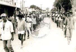 Passeata (Itamaraju-BA, ago. 1993) [fotografia] / Fotógrafo(a) : [sem autoria]. -- Ref.: BR-SPMST_MST-SN-CIN_AMP_000505-002893-AMT.
