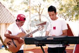 Festival da Reforma Agrária, 1o (Palmeiras das Missões-RS, 04 fev. 1999) [fotografia] / Fotógrafo(a) : Claudio Foschiera ; Douglas Mansur ; Nilton Viana ; Leonardo Melgarejo. -- Ref.: BR-SPMST_MST-SN-CIN_AMP_000807-005288-CUL.