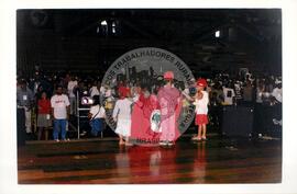 Encontro de Jovens do MST, na Ucicamp, 2o (Campinas-SP, 18 fev. 2000) [fotografia] / Fotógrafo(a) : Milene Medeiros. -- Ref.: BR-SPMST_MST-SN-CIN_AMP_000899-006474-ENJ.