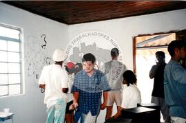 Inauguração da Rádio Comunitária (Itapeva-SP, 28 nov. 2008) [fotografia] / Fotógrafo(a) : Cláudio Foschieira. -- Ref.: BR-SPMST_MST-SN-CIN_AMP_000697-004131-ARV.