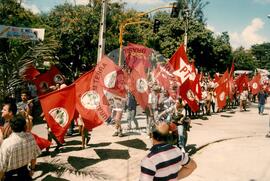 Manifestação Jornada de Luta (Alagoas, 22 fev. 1999) [fotografia] / Fotógrafo(a) : Plínio Inácio. -- Ref.: BR-SPMST_MST-SN-CIN_AMP_001927-014499-SJM.
