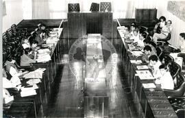 Entrevista coletiva do MST para o lançamento do dossiê "Violência no campo, crime e impunidade" ([sem local], 30 abr. 1986) [fotografia] / Fotógrafo(a) : Regina Vilela. -- Ref.: BR-SPMST_MST-SN-CIN_AMP_000698-004164-ARV.