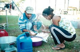 Mobilização em Brasília durante a Jornada Nacional "Acampamento Nacional Eldorado dos Carajás" (Brasília-DF, 03 set. 2001) [fotografia] / Fotógrafo(a) : Gildo Aguiar. -- Ref.: BR-SPMST_MST-SN-CIN_AMP_001918-014367-SJM.