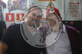 [Título n/d] : lote nº 002, pasta nº 001356, doc. nº 000301 [imagem] / Fotógrafo(a) : [autoria n/d].