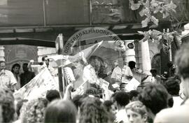 Eduardo Suplicy (Brasil, [sem data]) [fotografia] / Fotógrafo(a) : Arquivo MST ; Débora Lerrer ; Douglas Mansur ; Regina Vilela ; André Vilar. -- Ref.: BR-SPMST_MST-SN-CIN_AMP_001506-011930-PER.