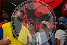 [Título n/d] : lote nº 002, pasta nº 000071, doc. nº 000001 [imagem] / Fotógrafo(a) : [autoria n/d].