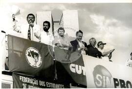 Luís Inácio Lula da Silva (Brasil, [sem data]) [fotografia] / Fotógrafo(a) : Arquivo MST ; Carlos Carvalho ; Clóvis Ferreira ; Douglas Mansur ; Olivio Lamas ; Volnei Malfoy ; Regina Vilela ; Folha Imagem ; . -- Ref.: BR-SPMST_MST-SN-CIN_AMP_001623-012328-PER.