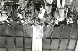 Ocupação Ministério da Agricultura (Rio Grande do Sul, jan. 1996) [fotografia] / Fotógrafo(a) : Débora Lerrer. -- Ref.: BR-SPMST_MST-SN-CIN_AMP_001856-014124-OCU.