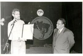 Formatura do Magistério (Santos-SP, jul. 1996) [fotografia] / Fotógrafo(a) : Douglas Mansur. -- Ref.: BR-SPMST_MST-SN-CIN_AMP_000894-006273-EDU.