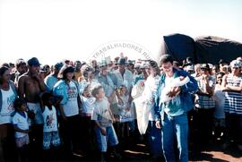Visita a acampamento do MST [sem identificação] (Espírito Santo, [sem data]) [fotografia] / Fotógrafo(a) : Arquivo MST. -- Ref.: BR-SPMST_MST-SN-CIN_AMP_000006-000020-ACP.
