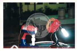 Leilão das peças da COOPEMARE (São Paulo (Estado), 24 nov. 1999) [fotografia] / Fotógrafo(a) : Fernando Braga. -- Ref.: BR-SPMST_MST-SN-CIN_AMP_000756-004955-CSS.