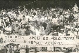 Grito do Campo (Porto Alegre-RS, 01 out. 1984) [fotografia] / Fotógrafo(a) : Arquivo MST. -- Ref.: BR-SPMST_MST-SN-CIN_AMP_000445-002579-AMT.