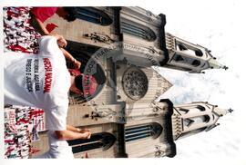 Mobilização (São Paulo-SP, 17 abr. 1988) [fotografia] / Fotógrafo(a) : Douglas Mansur. -- Ref.: BR-SPMST_MST-SN-CIN_AMP_000372-001818-AMT.