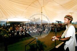 Seminário Nacional sobre Educação no Campo (Brasília-DF, 26 nov. 2002) [fotografia] / Fotógrafo(a) : Nivaldo Honório. -- Ref.: BR-SPMST_MST-SN-CIN_AMP_000113-000760-ACS.