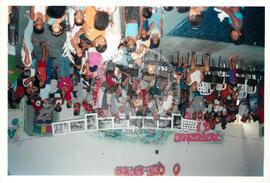 Semana Nacional de Cultura Brasileira e Reforma Agrária (Rio de Janeiro-RJ, 18 mar. 2002) [fotografia] / Fotógrafo(a) : João Laet. -- Ref.: BR-SPMST_MST-SN-CIN_AMP_001811-013139-NDT.