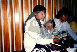 Encontro Latino Americano de Mulheres Campesinas e Indigenas (Colômbia, 28 nov. 1998) [fotografia] / Fotógrafo(a) : Vanderlita. -- Ref.: BR-SPMST_MST-SN-CIN_AMP_001103-009110-RIT.