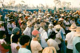 Acampamento "Santa Lúcia" do MST (Jateí-MS, 1989) [fotografia] / Fotógrafo(a) : Dorcelina. -- Ref.: BR-SPMST_MST-SN-CIN_AMP_000020-000078-ACP.
