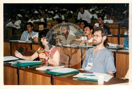 Consulta Popular (Itaci-SP, 08 dez. 1997) [fotografia] / Fotógrafo(a) : Douglas Mansur. -- Ref.: BR-SPMST_MST-SN-CIN_AMP_001951-014785-SPR.