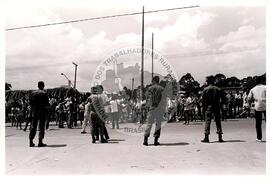 Greve Geral (São Paulo (Estado), 14 mar. 1989) [fotografia] / Fotógrafo(a) : Roberto Parizotti. -- Ref.: BR-SPMST_MST-SN-CIN_AMP_000374-001949-AMT.
