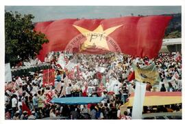 Marcha dos Cem Mil (Distrito Federal (Brasil), [sem data]) [fotografia] / Fotógrafo(a) : Luciney Martins. -- Ref.: BR-SPMST_MST-SN-CIN_AMP_001401-011256-MAC.