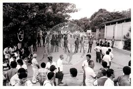 Greve Cachorro Louco (São Paulo (Estado), mai. 1989) [fotografia] / Fotógrafo(a) : Roberto Parizotti. -- Ref.: BR-SPMST_MST-SN-CIN_AMP_000375-001968-AMT.