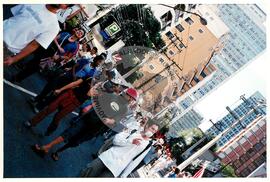 Manifestação contra a ALCA e o Imperialismo (São Paulo (Estado), jul. 2001) [fotografia] / Fotógrafo(a) : Leticia Barqueta. -- Ref.: BR-SPMST_MST-SN-CIN_AMP_000397-002224-AMT.