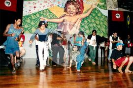 Encontro de Jovens do MST, na Ucicamp, 3o (Campinas-SP, 14 fev. 2001) [fotografia] / Fotógrafo(a) : Douglas Mansur ; João Zinclar. -- Ref.: BR-SPMST_MST-SN-CIN_AMP_000902-006710-ENJ.