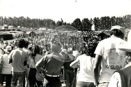 Protesto contra a violência da PM na "Fazenda Annoni" (Rio Grande do Sul, 19 out. 1986) [fotografia] / Fotógrafo(a) : Jussara Veron. -- Ref.: BR-SPMST_MST-SN-CIN_AMP_000454-002636-AMT.