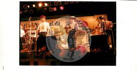 Festival da Reforma Agrária, 1o (Palmeiras das Missões-RS, 04 fev. 1999) [fotografia] / Fotógrafo(a) : Claudio Foschiera ; Douglas Mansur ; Nilton Viana ; Leonardo Melgarejo. -- Ref.: BR-SPMST_MST-SN-CIN_AMP_000807-005293-CUL.